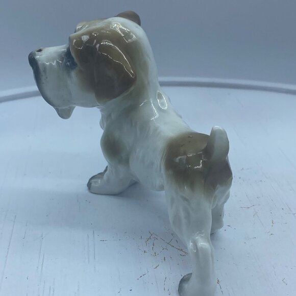 Vtg Porcelain Terrior Dog Figurine Hand Painted Made in Germany Signed FLAW - Picture 4 of 7